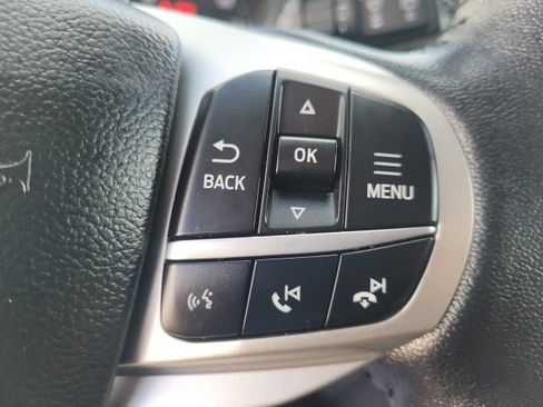 Used 2022 Ford Explorer XLT w/ Equipment Group 202A RWD image 13