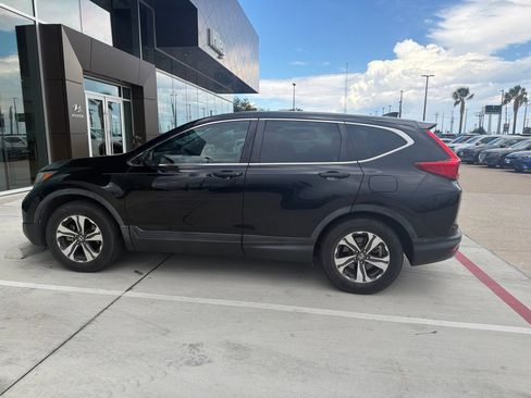 Used 2017 Honda CR-V LX image 8