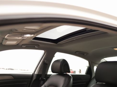 Used 2017 Hyundai Sonata Sport w/ Value Edition Package 02 image 24