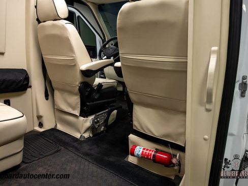 Used 2018 Mercedes-Benz Sprinter 3500 image 22