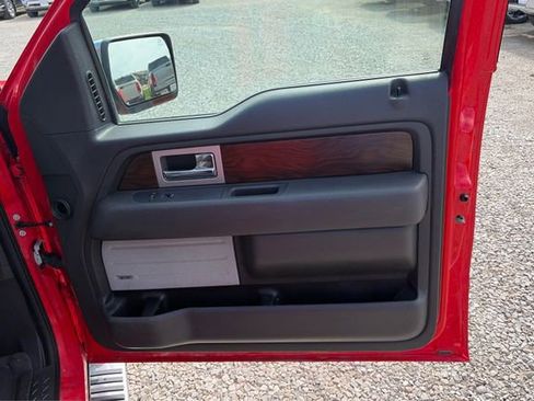 Used 2012 Ford F150 Lariat w/ Lariat Chrome Pkg image 20