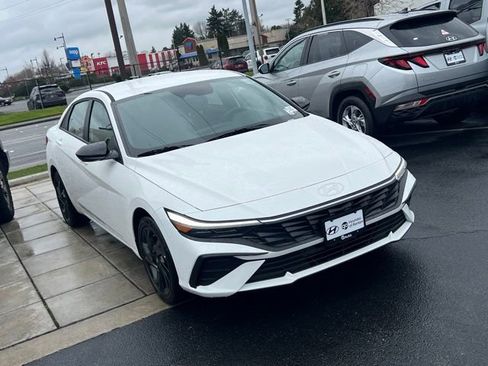 New 2026 Hyundai Elantra Sport FWD image 5