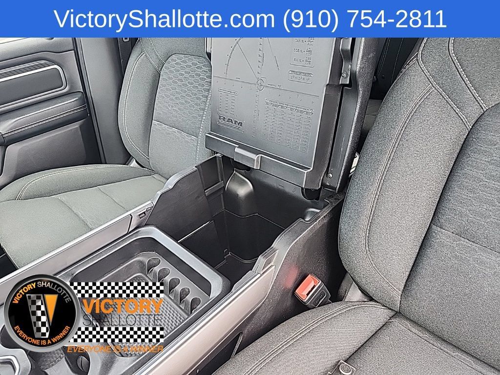 Used 2025 RAM 1500 Big Horn AWD/4WD image 23