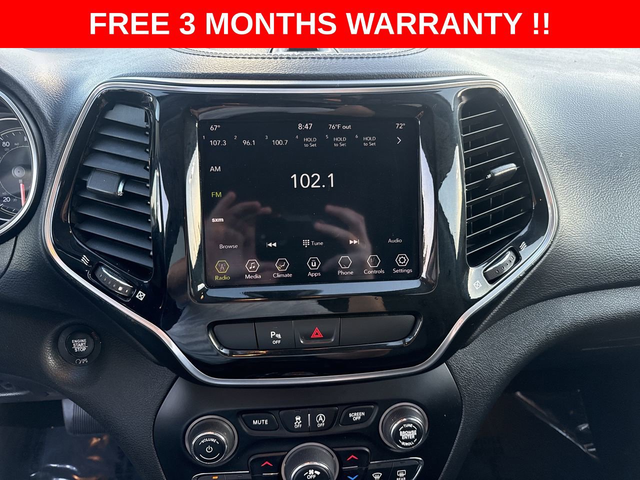 Used 2020 Jeep Cherokee Limited AWD/4WD image 17