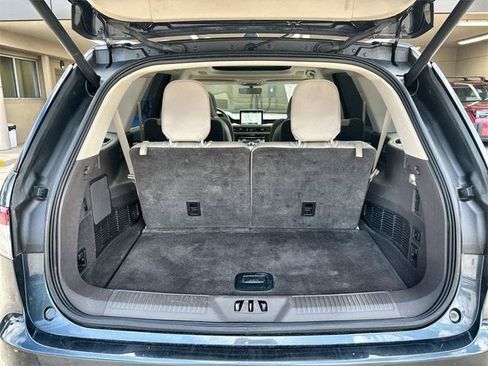 Used 2022 Lincoln Aviator Reserve w/ Equipment Group 201A image 25