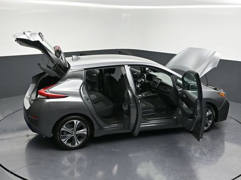 Used 2019 Nissan Leaf SV w/ SV Technology Package image 31