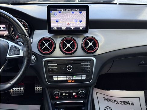 Used 2018 Mercedes-Benz CLA 250 image 40