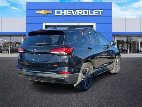 Certified 2023 Chevrolet Equinox RS w/ RS Leather Package image 4