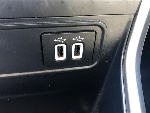 Used 2018 Ford EcoSport SE w/ SE Convenience Package image 33