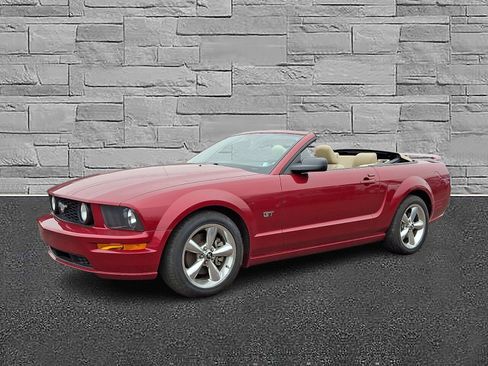 Used 2006 Ford Mustang GT Premium RWD image 5