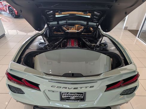 Used 2024 Chevrolet Corvette Stingray Premium Cpe w/ Z51 Performance Package RWD image 25