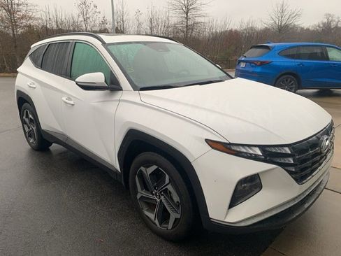 Used 2023 Hyundai Tucson SEL w/ Convenience Package image 2