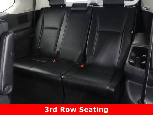 Certified 2025 Toyota Grand Highlander AWD image 33