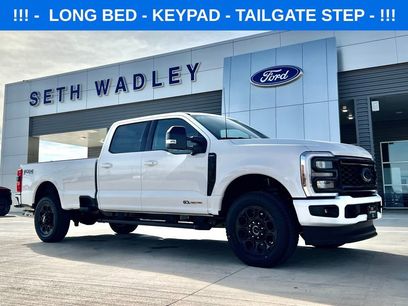 New 2026 Ford F350 Lariat w/ Black Appearance Package