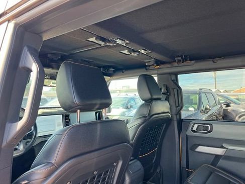 Used 2021 Ford Bronco Badlands AWD/4WD image 9