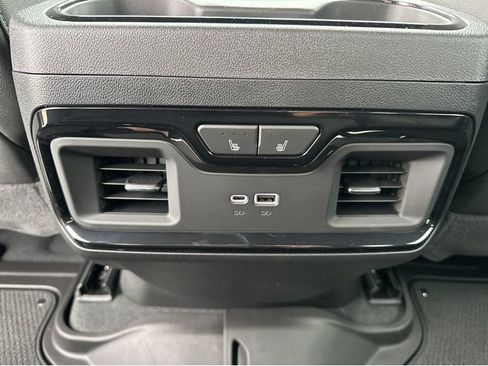 New 2026 GMC Sierra 1500 AT4 w/ AT4 Premium Package AWD/4WD image 14