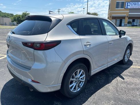 Used 2025 MAZDA CX-5 AWD 2.5 S w/ Select Package image 5