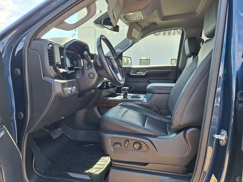 Used 2023 GMC Sierra 1500 SLT w/ SLT Premium Package image 11