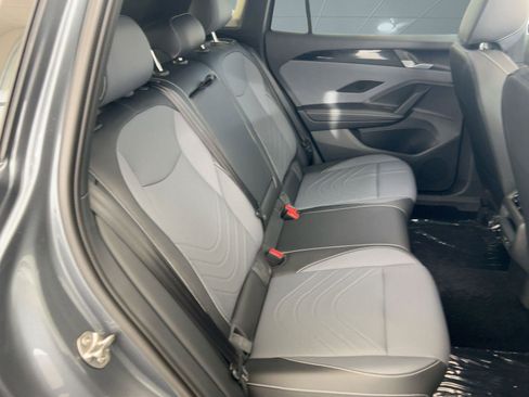 New 2026 Volkswagen Tiguan SE R-Line AWD/4WD image 29