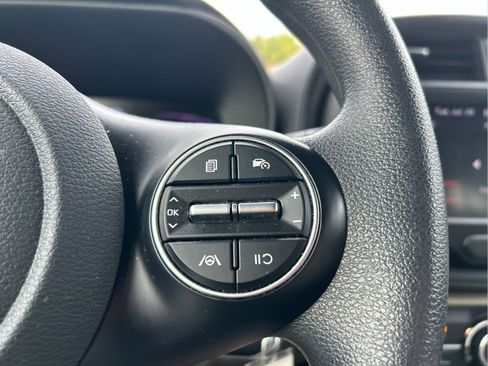 Used 2024 Kia Soul LX w/ Option Group 015 FWD image 15