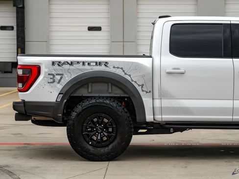Used 2023 Ford F150 Raptor w/ Raptor 37 Performance Package AWD/4WD image 21