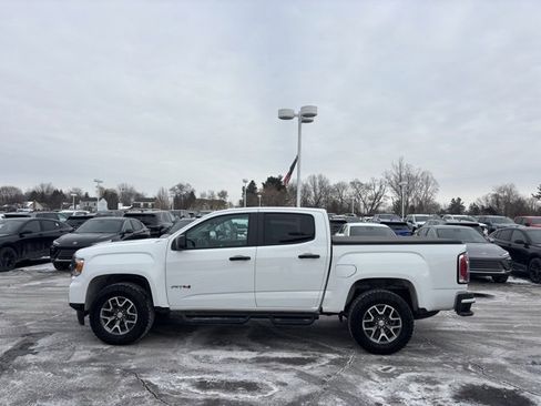 Used 2022 GMC Canyon AT4 w/ Trailering Package image 8