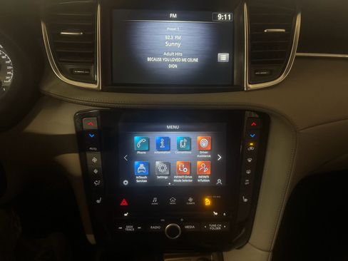 Used 2023 INFINITI QX50 Luxe FWD image 26