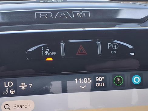 Used 2023 RAM 1500 Limited image 15