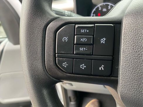 Used 2024 Ford F250 XLT image 31