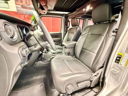 Certified 2022 Jeep Wrangler Unlimited Sahara w/ Cold Weather Group AWD/4WD image 21