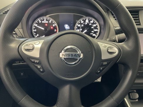 Used 2019 Nissan Sentra S image 12