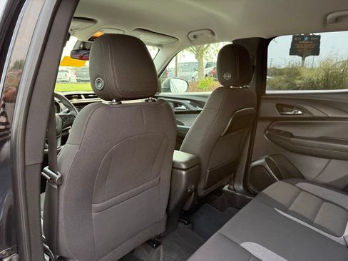 Used 2021 Chevrolet TrailBlazer LS AWD/4WD image 11