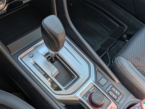 Used 2020 Subaru Forester Premium image 22