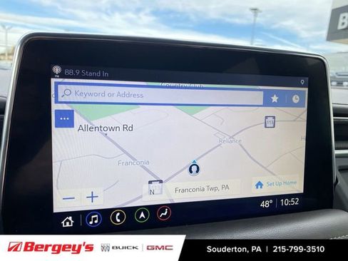 Used 2021 GMC Yukon XL SLT w/ SLT Luxury Plus Package image 15