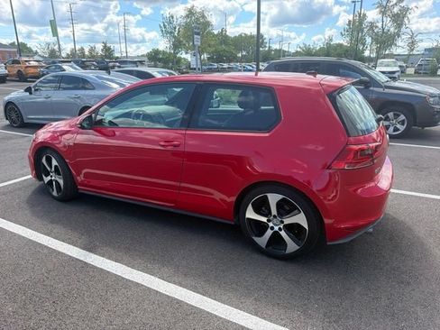 Used 2015 Volkswagen GTI SE w/ Lighting Package (SEL) FWD image 23