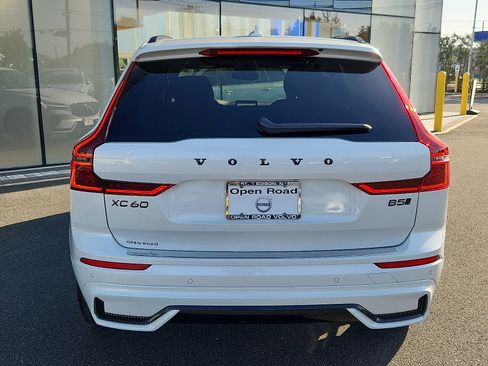 Used 2026 Volvo XC60 B5 Ultra w/ Protection Package Premier AWD/4WD image 5