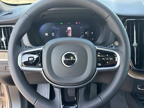 New 2026 Volvo XC60 B5 Plus w/ Climate Package image 26