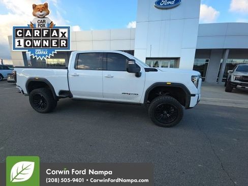 Used 2024 GMC Sierra 2500 AT4 w/ AT4 Premium Plus Package image 11