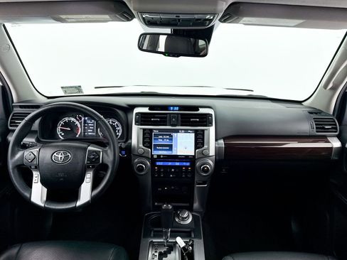 Used 2022 Toyota 4Runner Limited image 19