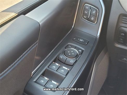 New 2026 Ford F250 Platinum image 25