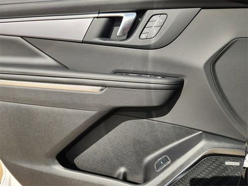 New 2025 Buick Enclave Sport Touring w/ Super Cruise Package image 16