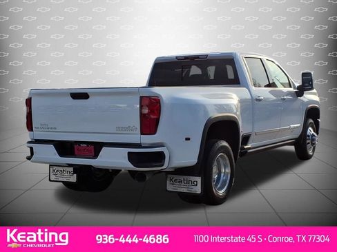 New 2026 Chevrolet Silverado 3500 High Country AWD/4WD image 6