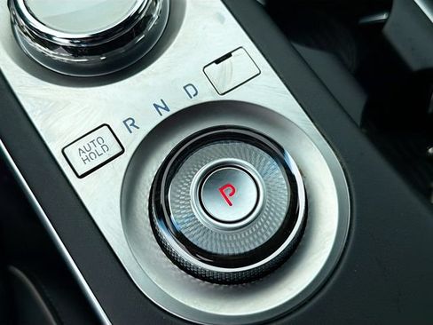Used 2024 Genesis GV70 3.5T Sport AWD/4WD image 18