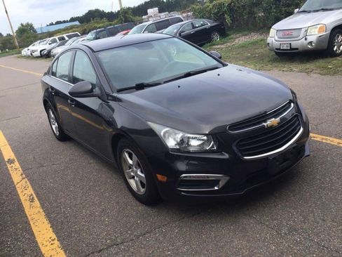 Used 2016 Chevrolet Cruze LT FWD image 1
