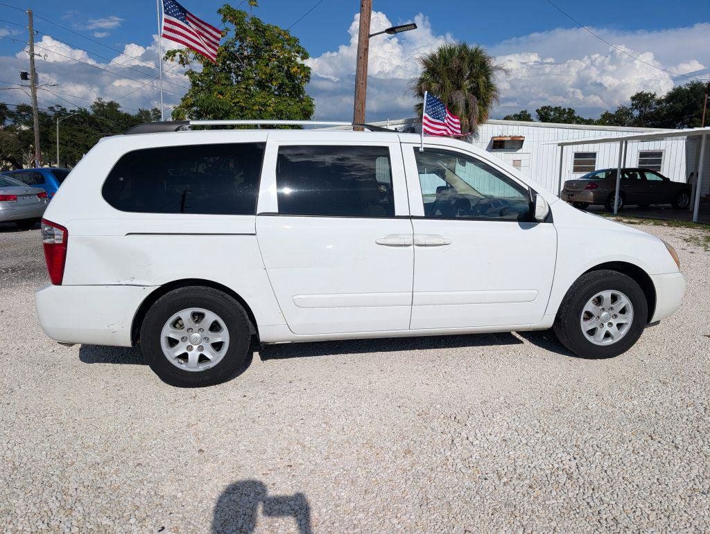 Used 2010 Kia Sedona LX FWD image 8