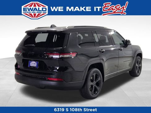 New 2025 Jeep Grand Cherokee L Limited w/ Luxury Tech Group II image 23