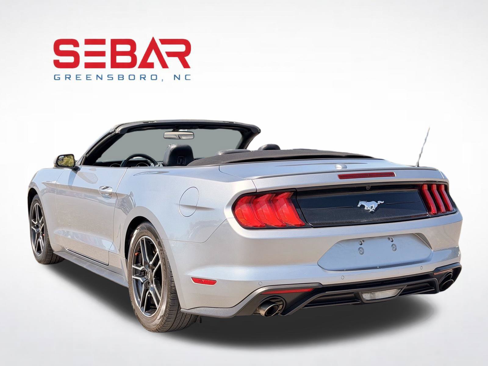 Used 2020 Ford Mustang Premium RWD image 17