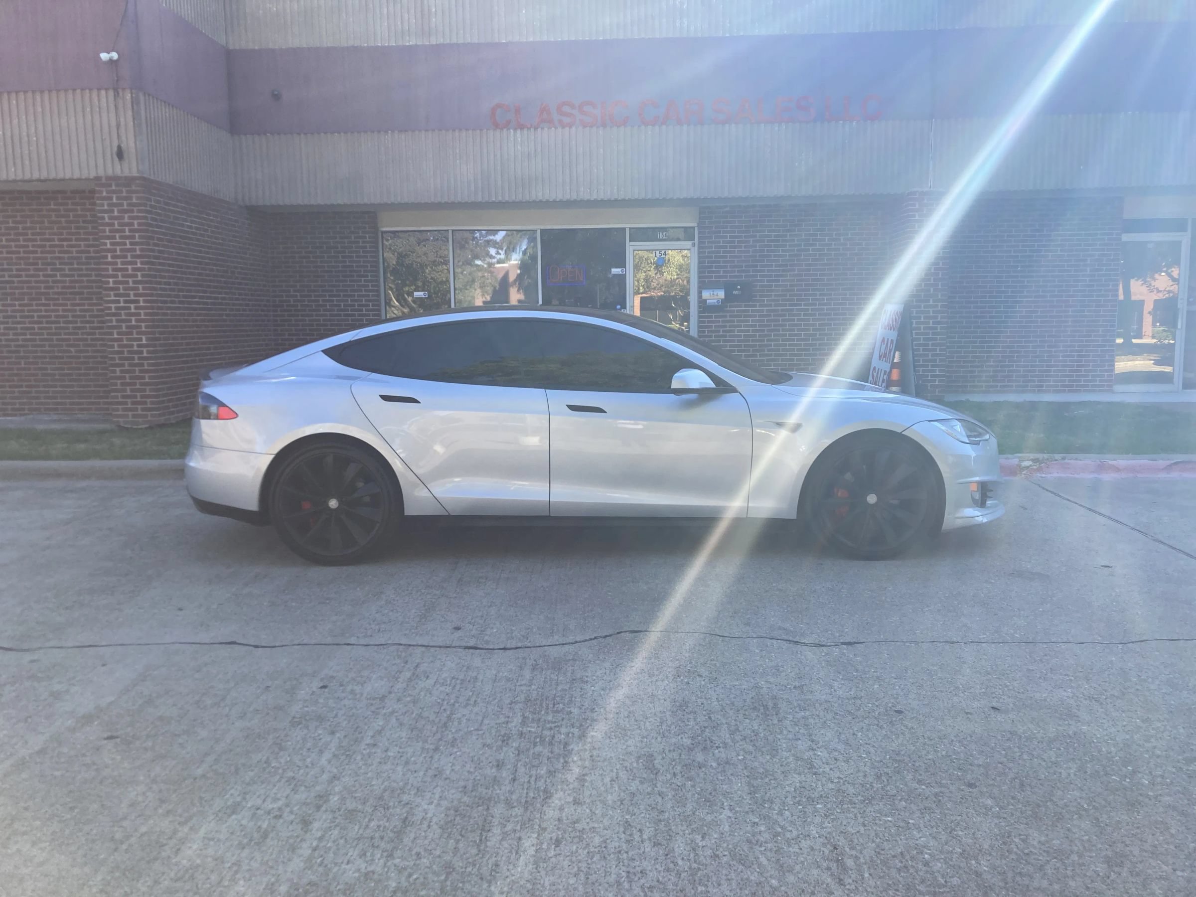 Used 2013 Tesla Model S Performance RWD image 8