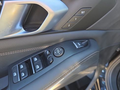 Used 2023 BMW X5 xDrive40i w/ M Sport Package image 21