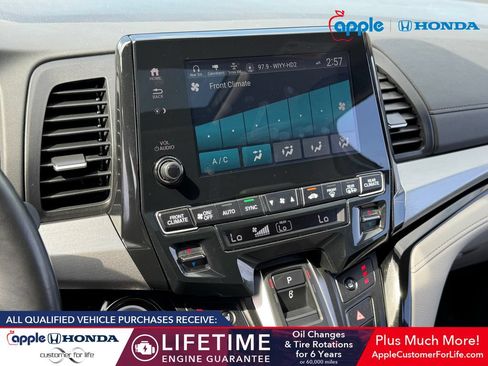 Used 2024 Honda Odyssey Touring image 15